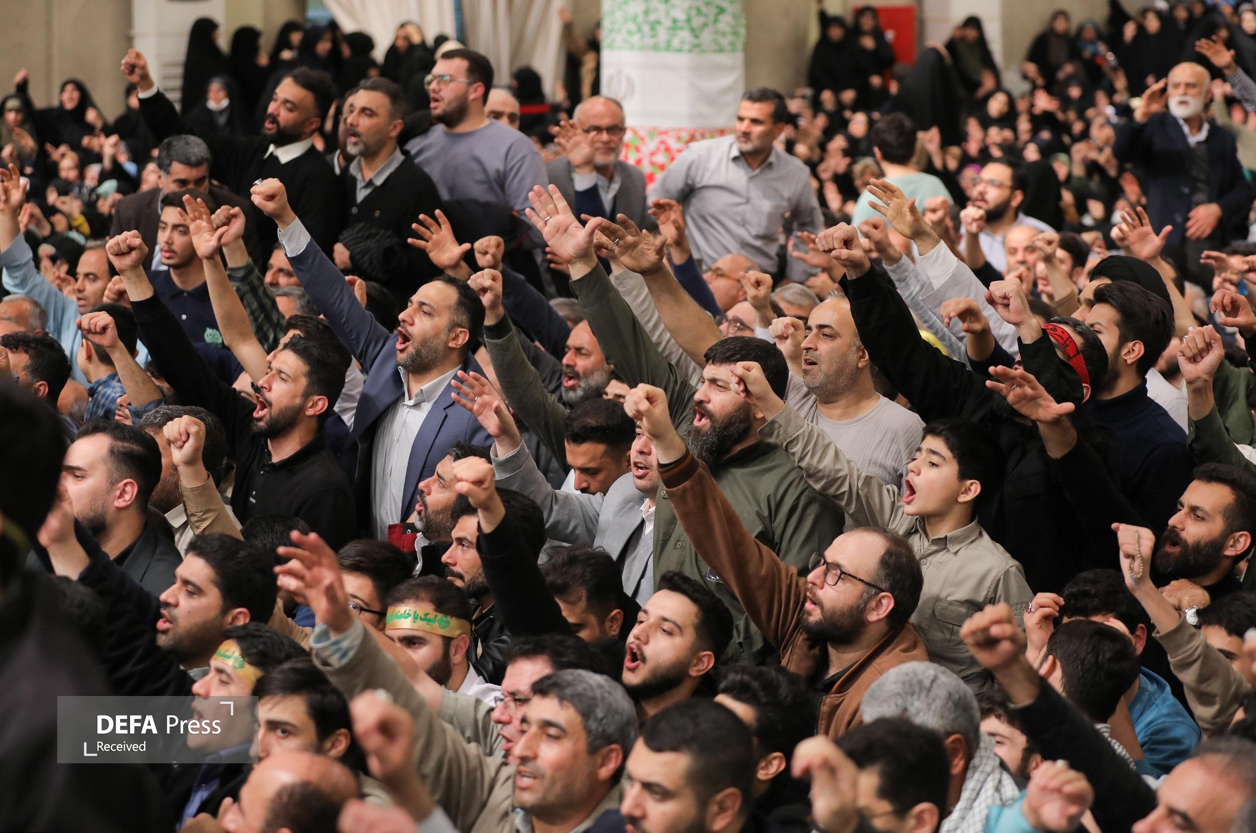 از دیروز تا امروز؛ روایت شور و همدلی ملت ایران در دیدار ۱۲ بهمن با رهبر انقلاب