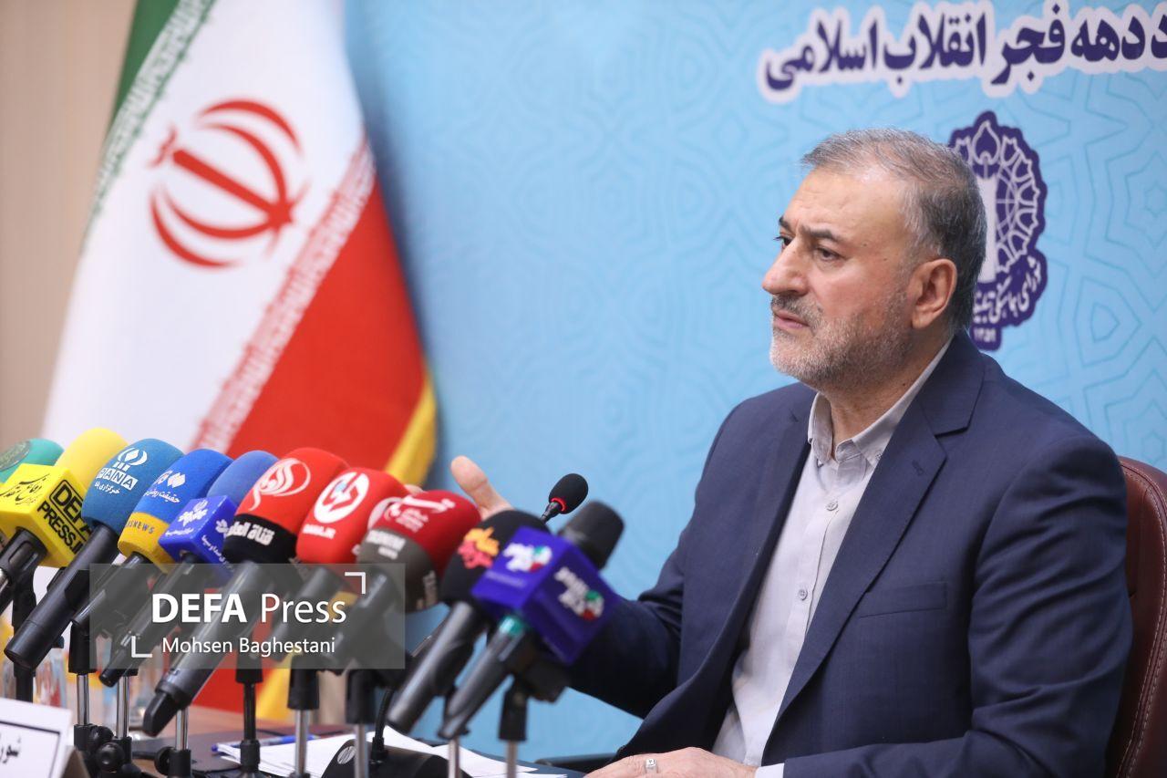 سلیمانی: حضور گسترده مردم در صحنه، استمرار گفتمان ایثار، مقاومت و شهادت را به نمایش گذاشت سلیمانی: حضور گسترده مردم در صحنه، استمرار گفتمان ایثار، مقاومت و شهادت را به نمایش گذاشت