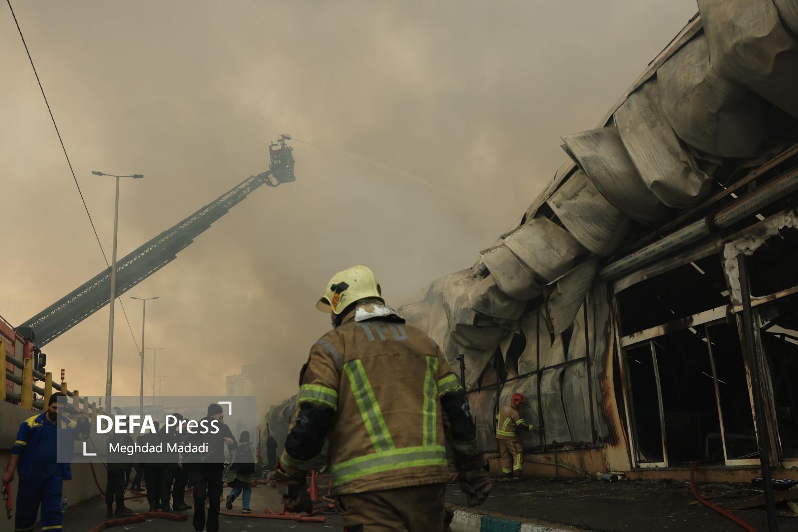 جزئیات حریق بسیار گسترده یک بازارچه در جنت آباد تهران