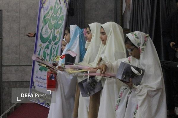 جشن تکلیف ۴۰ نفر از دختران کارکنان گروه ۵۵ توپخانه نزاجا برگزار شد جشن تکلیف ۴۰ نفر از دختران کارکنان گروه ۵۵ توپخانه نزاجا برگزار شد