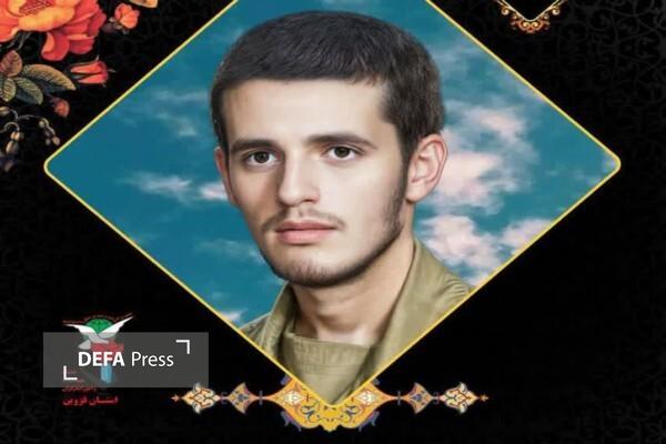 پدر شهید علی صادقی به فرزند شهیدش پیوست پدر شهید علی صادقی به فرزند شهیدش پیوست