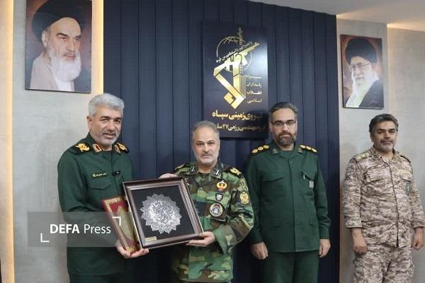 دیدار فرمانده گروه ۴۴۴ مهندسی رزمی شمالشرق نزاجا با فرمانده تیپ مهندسی رزمی ۴۷ سلمان+ تصاویر