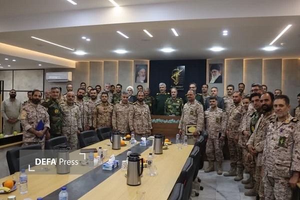 دیدار فرمانده گروه ۴۴۴ مهندسی رزمی شمالشرق نزاجا با فرمانده تیپ مهندسی رزمی ۴۷ سلمان+ تصاویر