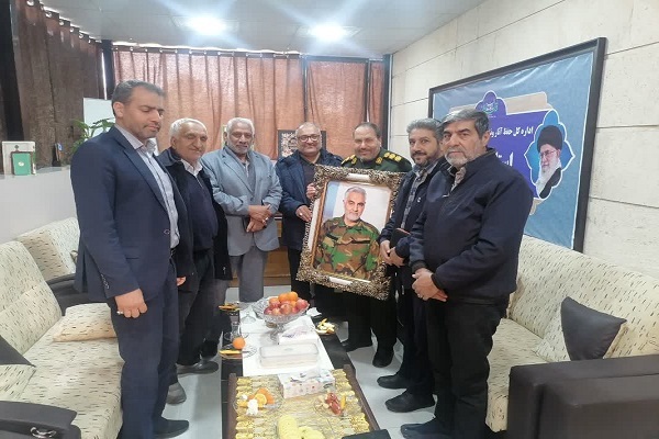 دیدار مدیرکل حفظ آثار کرمان با جمعی از پیشکسوتان دفاع مقدس