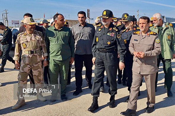 حضور سردار رادان و سردار کارگر در جمع زائران راهیان نور