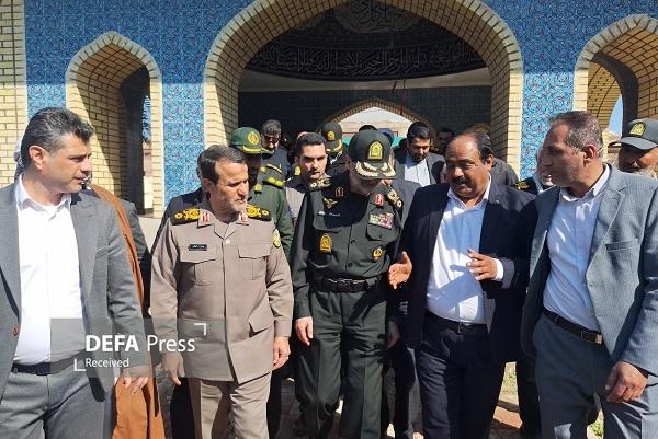 بازدید سردار رادان از موزه دفاع مقدس و مقاومت سوسنگرد بازدید سردار رادان از موزه دفاع مقدس و مقاومت سوسنگرد