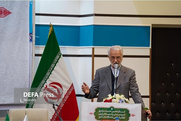 وظیفه دانشگاهیان در جهاد تبیین چند برابر شده است وظیفه دانشگاهیان در جهاد تبیین چند برابر شده است