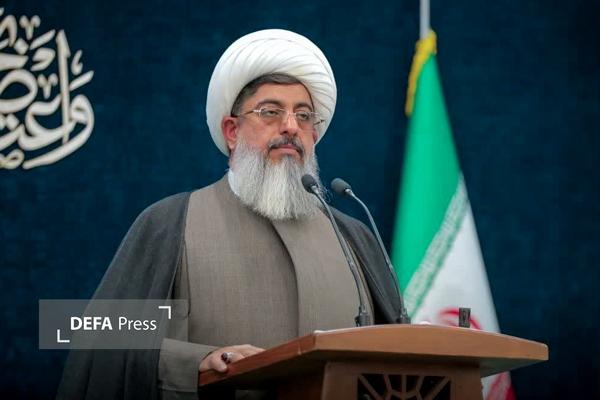 امامجمعه ساوجبلاغ: بزرگنمایی رسانهای امروز نباید کسی را بترساند امامجمعه ساوجبلاغ: بزرگنمایی رسانهای امروز نباید کسی را بترساند