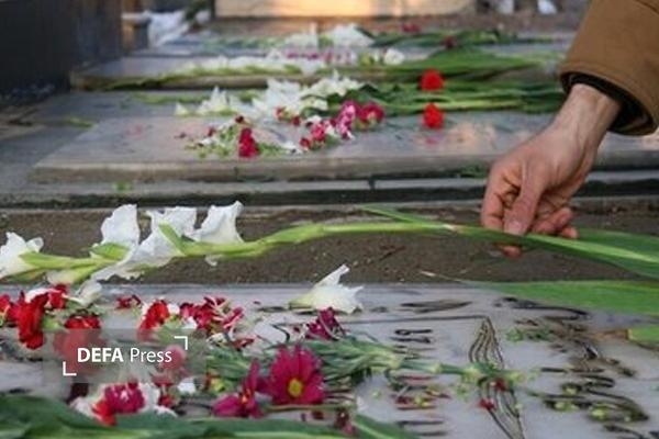 ادامه راه شهدا، در عمل معنا پیدا میکند نه در شعار ادامه راه شهدا، در عمل معنا پیدا میکند نه در شعار