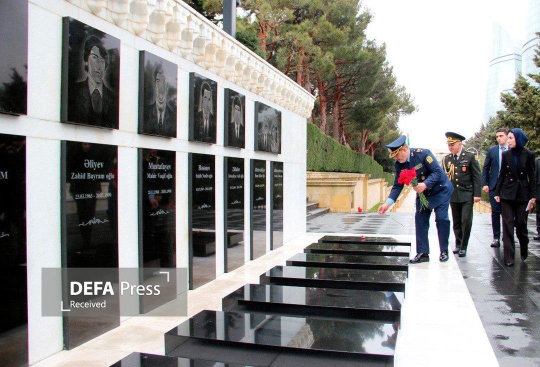 دیدار وزرای دفاع ایران و جمهوری آذربایجان