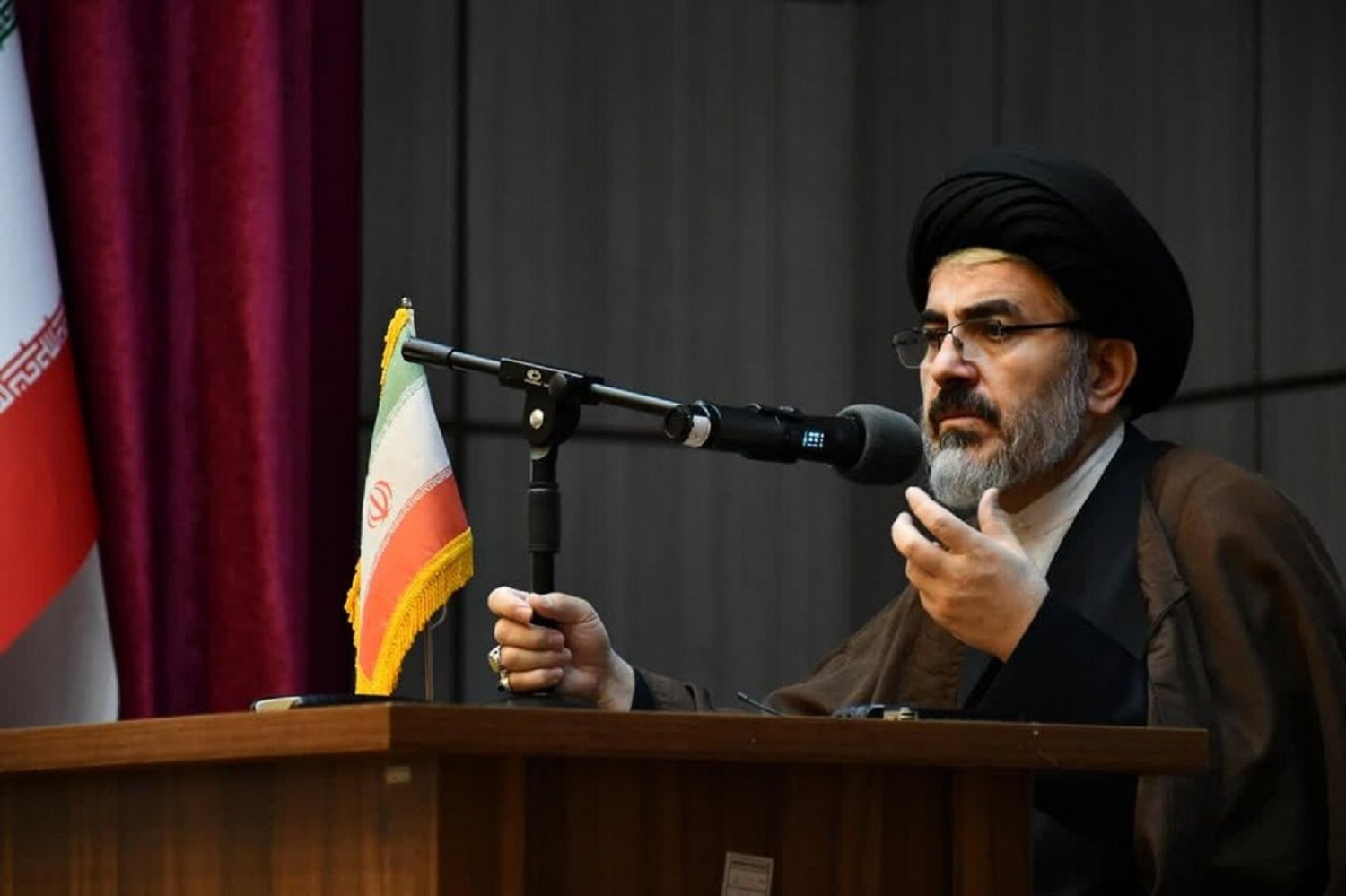 لزوم نقش‌آفرینی جوانان در صیانت از آرمان‌های انقلاب و بهره‌گیری از دوران نوجوانی و جوانی