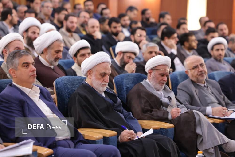 دشمن، امروز شکست‌خورده و غضبناک است