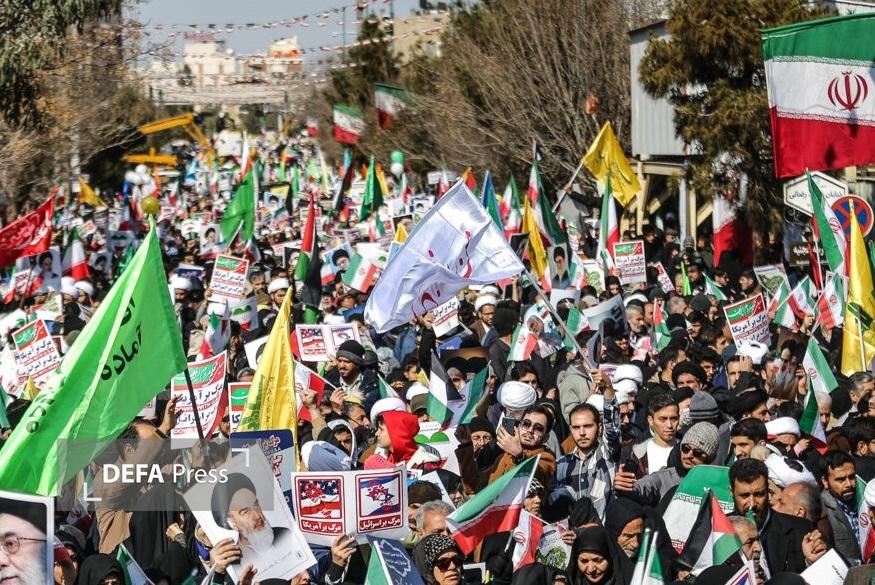 مردم با حضور پرشور در راهپیمایی ۲۲ بهمن نقشه جنگ افروزی دشمنان را باطل کنند مردم با حضور پرشور در راهپیمایی ۲۲ بهمن نقشه جنگ افروزی دشمنان را باطل کنند
