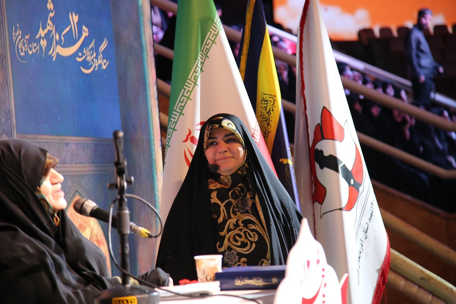 ما نگاه دنیا را به انقلاب و زنان کشورمان تغییر دادیم