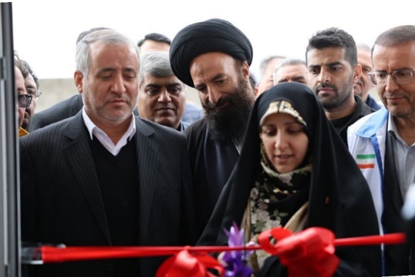 بهره‌برداری از کشتارگاه طیور خوسف با حضور معاون رئیس‌جمهور در امور زنان و خانواده