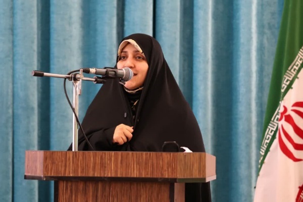 بهروز آذر: هدف اصلی سفرهای استانی کاهش فاصله بین مردم و دولت است