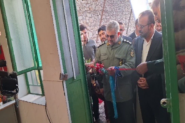 افتتاح پایگاه مقاومت بسیج شهدای شهر سرفاریاب به مناسبت دهه فجر