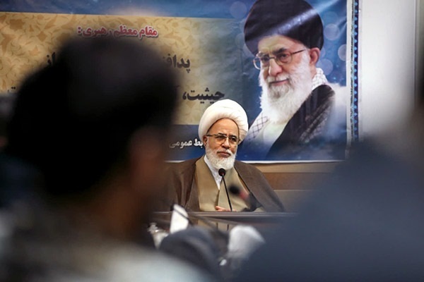 حجت الاسلام غفوری: ایمان، اخلاص و مناجات شهدای ما پیام روشنی برای نیروهای مسلح دارد