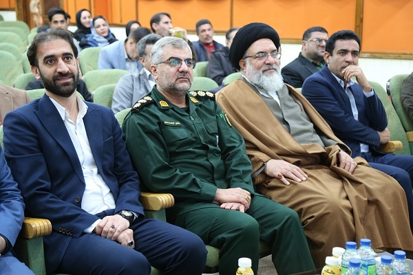 اختتامیه جشنواره استانی شعر دفاع مقدس در کهگیلویه و بویراحمد+ تصاویر