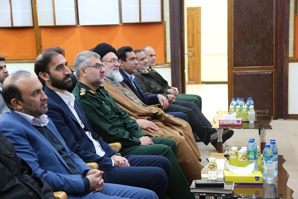 اختتامیه جشنواره استانی شعر دفاع مقدس در کهگیلویه و بویراحمد+ تصاویر