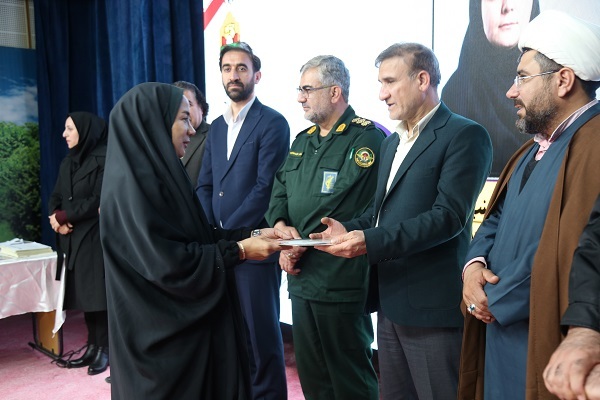 اختتامیه جشنواره استانی شعر دفاع مقدس در کهگیلویه و بویراحمد+ تصاویر