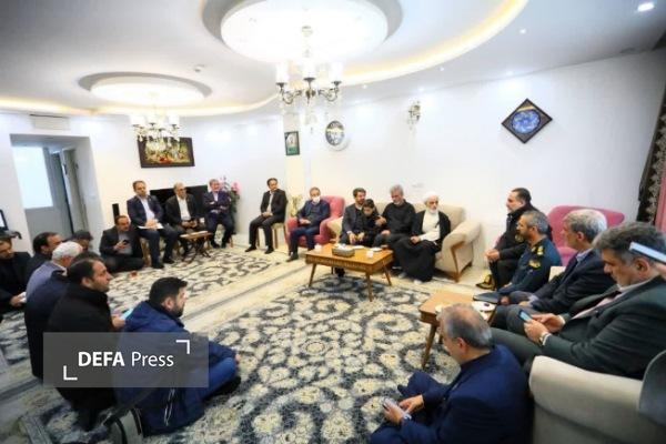 دیدار معاون حقوقی رئیس‌جمهور با خانواده شهید انتظامی «محمدجواد بخشیان» + تصاویر