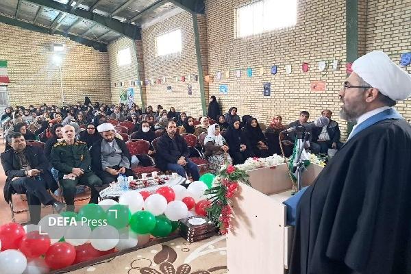 مردم با وحدت و ایمان روایت انقلاب اسلامی ایران را زنده نگه داشتهاند مردم با وحدت و ایمان روایت انقلاب اسلامی ایران را زنده نگه داشتهاند