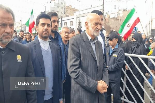 حضور فرماندهان و مسئولان خراسانی در راهپیمایی ۲۲ بهمن حضور فرماندهان و مسئولان خراسانی در راهپیمایی ۲۲ بهمن