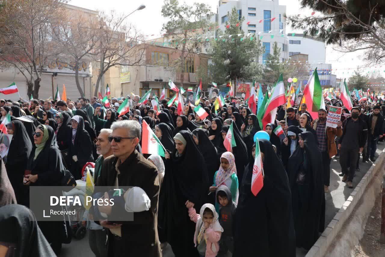 تجدید بیعت یک ملت با انقلاب و رهبری/ تجلی قدرت ارادۀ مردم ایران در راهپیمایی سراسری ۲۲ بهمن