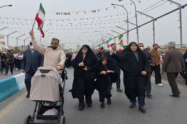 فیلم/ حماسه آفرینی مردم خوزستان در یوم الله ۲۲ بهمن