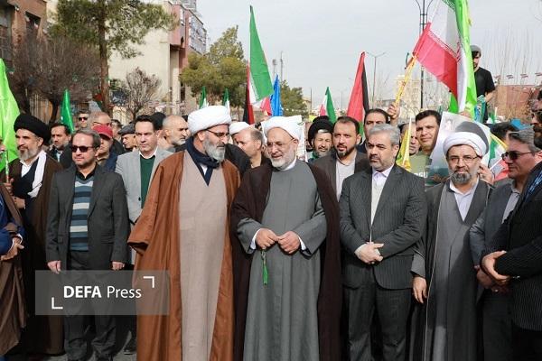 راهپیمایی ۲۲ بهمن امسال نماد انسجام ملی و یأسآفرینی برای دشمنان آمریکایی ـ صهیونیستی شد راهپیمایی ۲۲ بهمن امسال نماد انسجام ملی و یأسآفرینی برای دشمنان آمریکایی ـ صهیونیستی شد