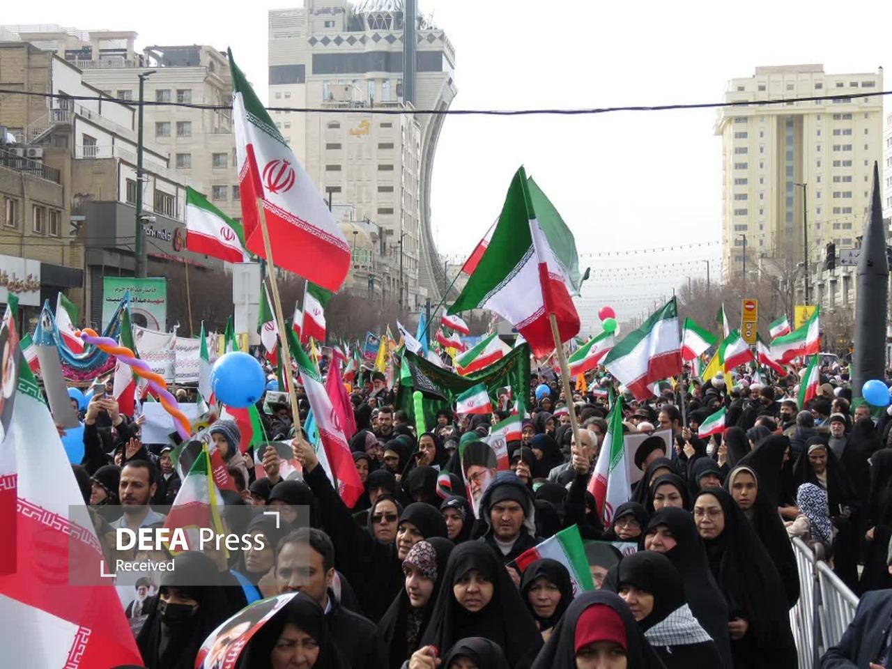 تجدید بیعت یک ملت با انقلاب و رهبری/ تجلی قدرت ارادۀ مردم ایران در راهپیمایی سراسری ۲۲ بهمن