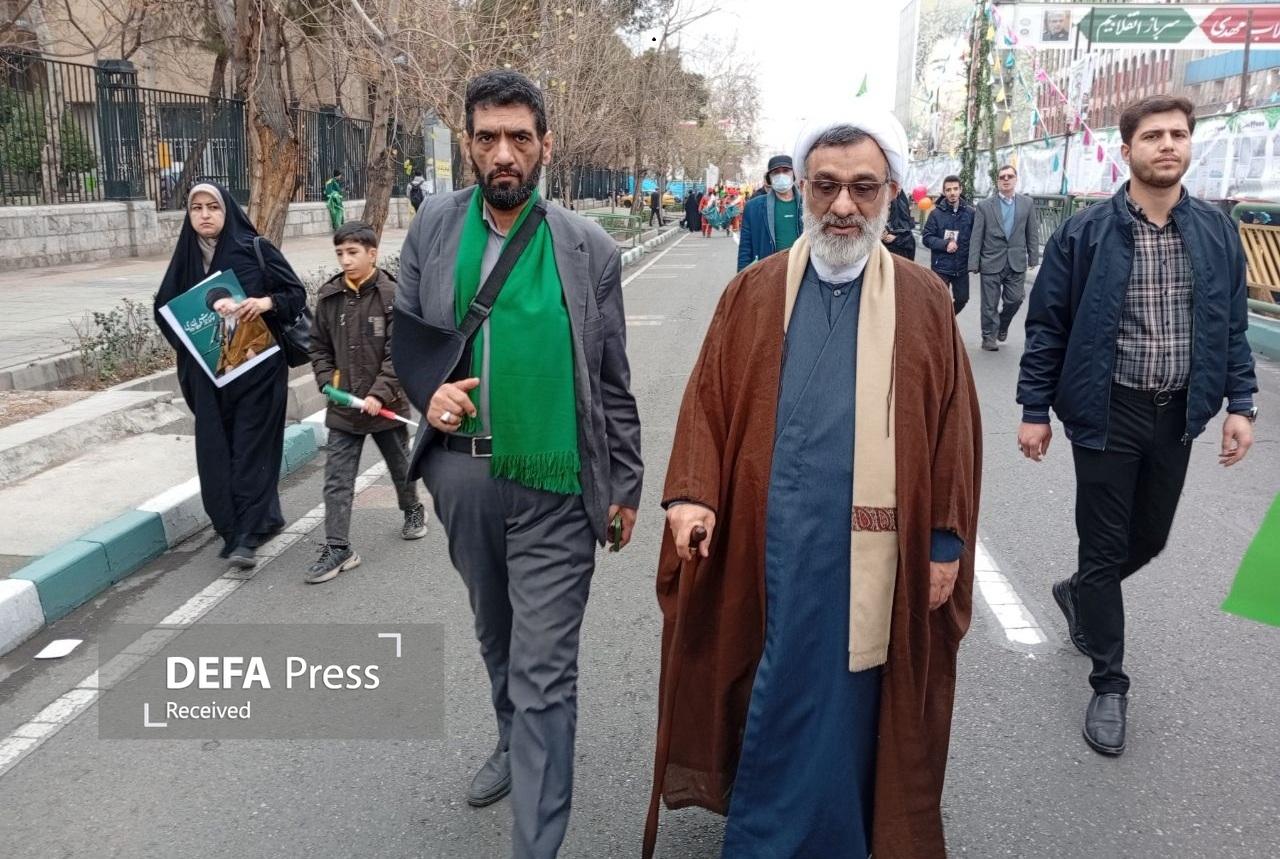 حضور مسئولان لشکری و کشوری در راهپیمایی ۲۲ بهمن