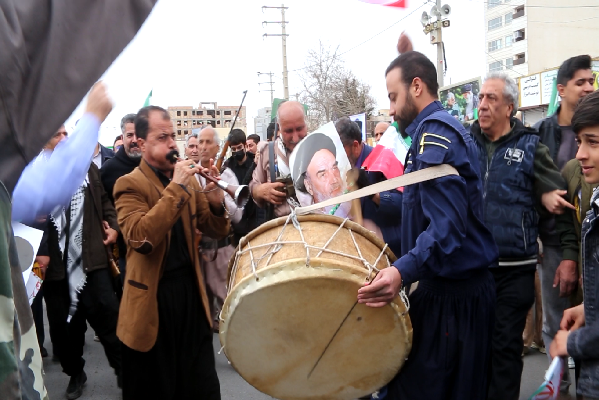 فیلم/ شور و نشاط مردم ایلام در جشن پیروزی انقلاب