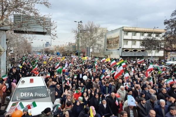 قزوین؛ صحنه همبستگی، ایستادگی در چهلوهفتمین فجر انقلاب قزوین؛ صحنه همبستگی، ایستادگی در چهلوهفتمین فجر انقلاب
