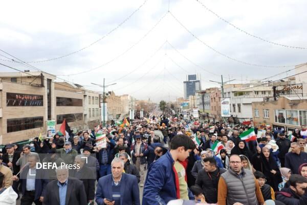 قزوین؛ صحنه همبستگی، ایستادگی در چهلوهفتمین فجر انقلاب قزوین؛ صحنه همبستگی، ایستادگی در چهلوهفتمین فجر انقلاب