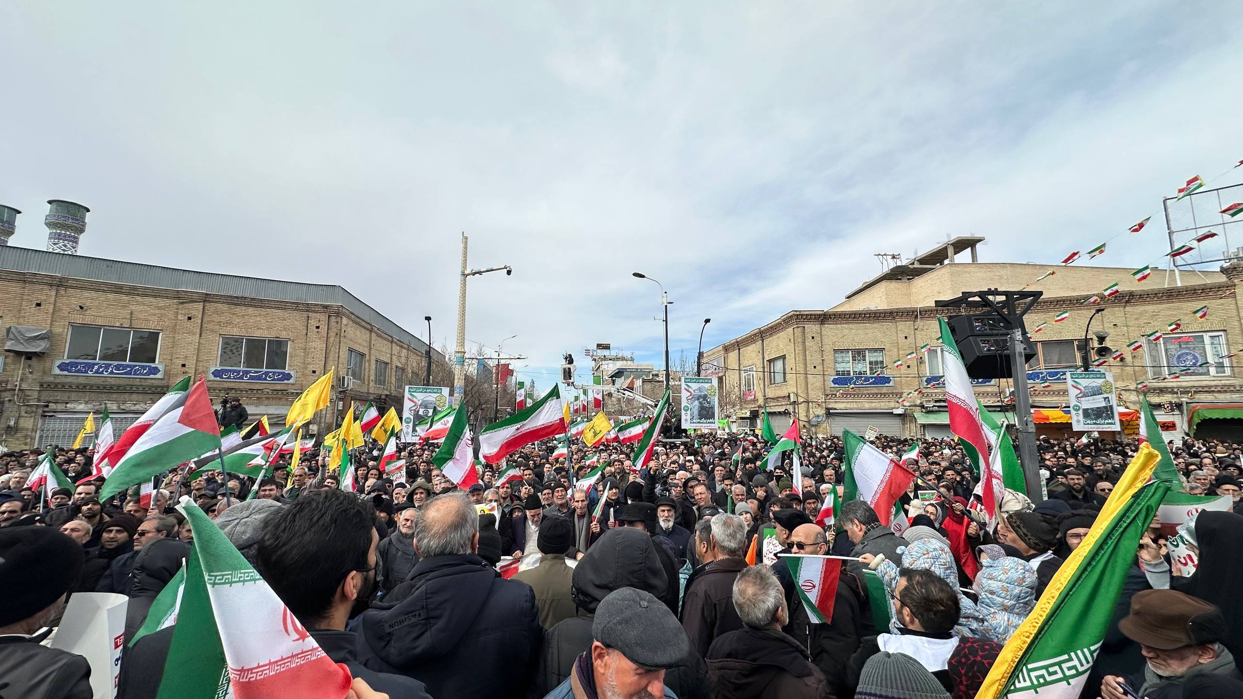 تصاویر/راهپیمایی پرشور مردم زنجان در ۲۲ بهمن