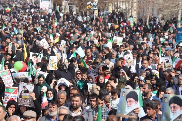 تصاویر/ خروش مردم کهگیلویه و بویراحمد در راهپیمایی ۲۲ بهمن ماه