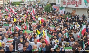 فرماندار دیر: ملت ایران متحد و پای کار انقلاب است