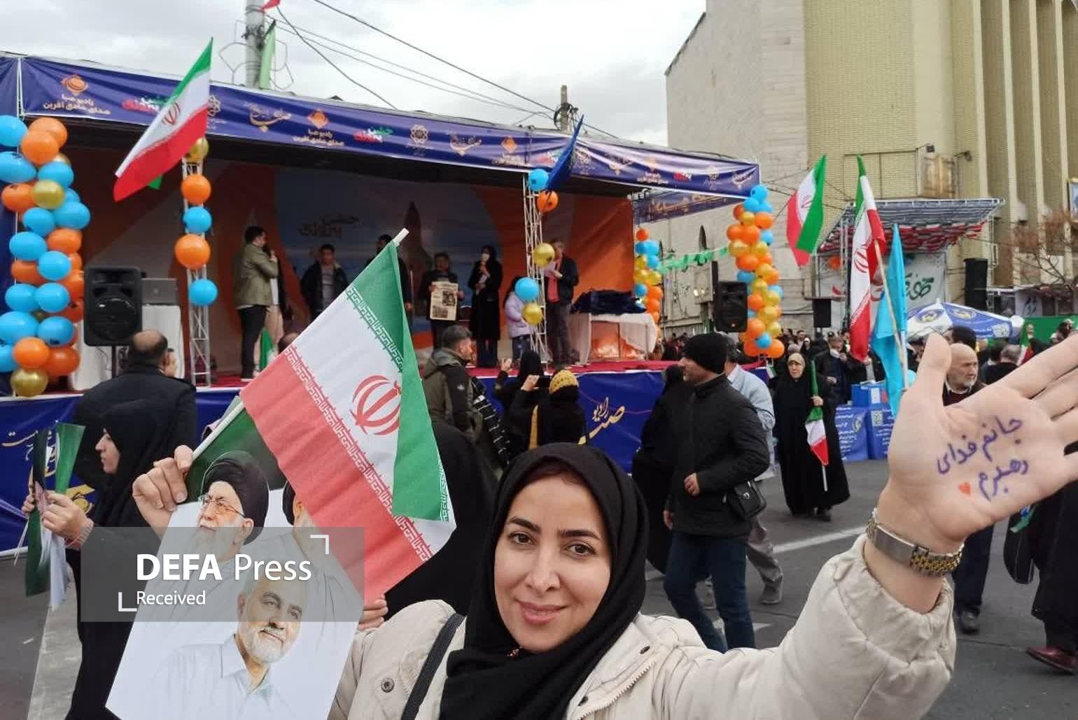 رادیو همنوا با حضور میلیونی مردم انقلابی ایران در یوم الله ۲۲ بهمن رادیو همنوا با حضور میلیونی مردم انقلابی ایران در یوم الله ۲۲ بهمن