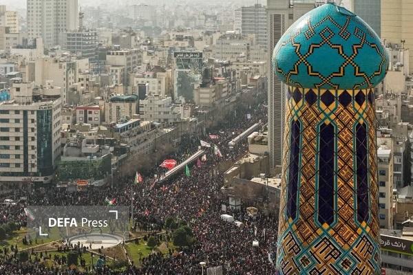 تصاویر هوایی از شکوه حضور مردم مشهدالرضا در راهپیمایی دشمن‌شکن ۲۲ بهمن