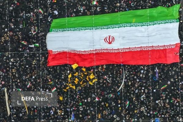 تصاویر هوایی از شکوه حضور مردم مشهدالرضا در راهپیمایی دشمن‌شکن ۲۲ بهمن