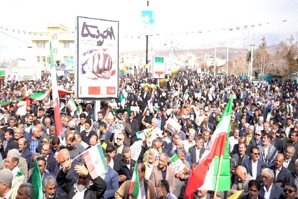 فیلم/ حضور باشکوه مردم یاسوج در راهپیمایی یوم‌الله ۲۲ بهمن