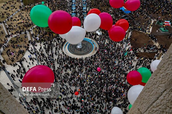 راهپیمایی یوم‌الله ۲۲ بهمن در تهران (۳)