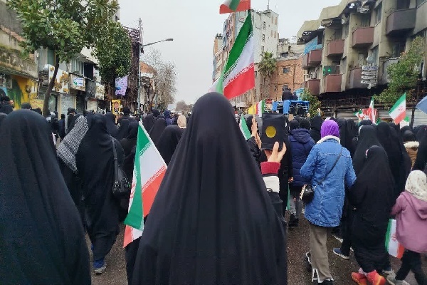 وقتی باران هم حریف اراده مردم نشد؛ حماسه ۲۲ بهمن در رشت