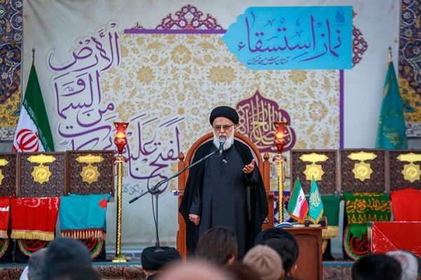 آیت‌الله میرباقری: با استقامت، تبلیغات دشمن به سود جبهه حق تمام می‌شود