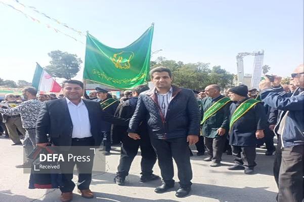 ارتش، دوشادوش مردم پای آرمانهای انقلاب ایستاد ارتش، دوشادوش مردم پای آرمانهای انقلاب ایستاد