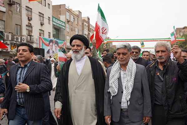 امام جمعه اهواز: مردم خوزستان با حضور حماسی شان محاسبات دشمنان را به هم ریختند