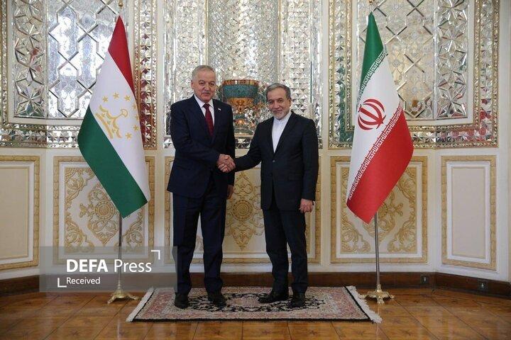 وزیر امور خارجه تاجیکستان سالگرد پیروزی انقلاب را به عراقچی تبریک گفت وزیر امور خارجه تاجیکستان سالگرد پیروزی انقلاب را به عراقچی تبریک گفت