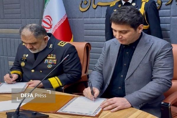تفاهمنامه احداث بندر خشک کردستان با حضور فرمانده نیروی دریایی ارتش امضا شد تفاهمنامه احداث بندر خشک کردستان با حضور فرمانده نیروی دریایی ارتش امضا شد